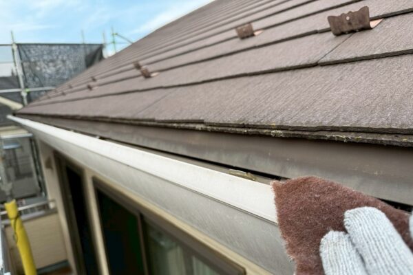 H様邸|外壁・屋根塗装(プレマテックスウルトラSi・保護コート)_ケレン