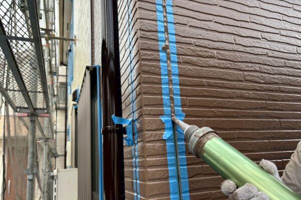 H様邸|外壁・屋根塗装(プレマテックスウルトラSi・保護コート)_コーキング
