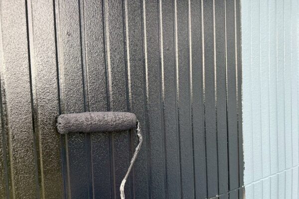 O様邸|外壁・屋根塗装(プレマテックスウルトラSi・保護コート)_上塗り