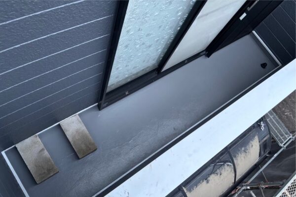 K様邸|外壁・屋根塗装(ハイパーユメロック)_施工後ベランダ