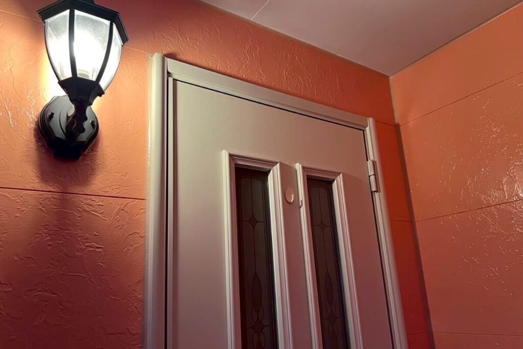 H様邸|外壁付帯部塗装(セミフロンスーパーマイルドⅡ)・オートンイクシード_施工後アイキャッチ