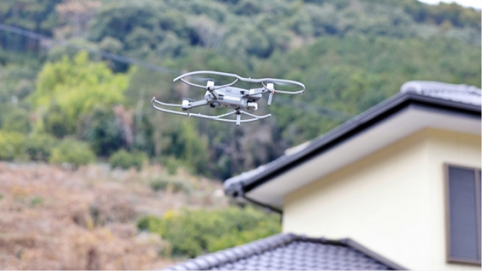 ドローン診断の様子