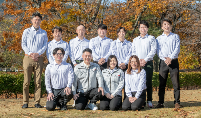 スタッフ集合写真