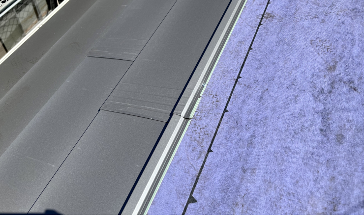 屋根カバー工法