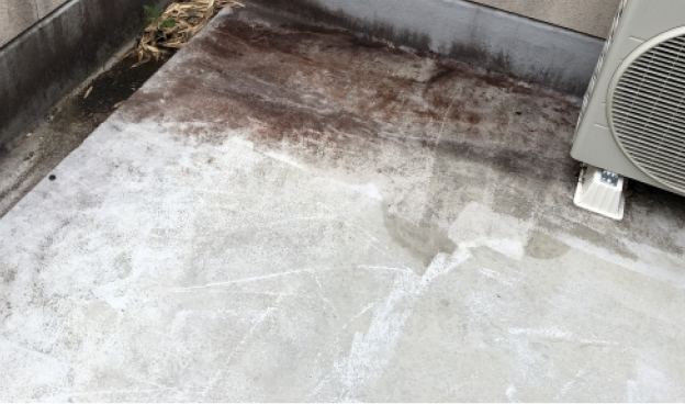 床の表面が色あせの様子